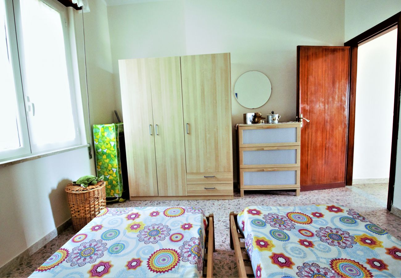 Apartment in Sperlonga - fantastic for a holiday with vistal sea