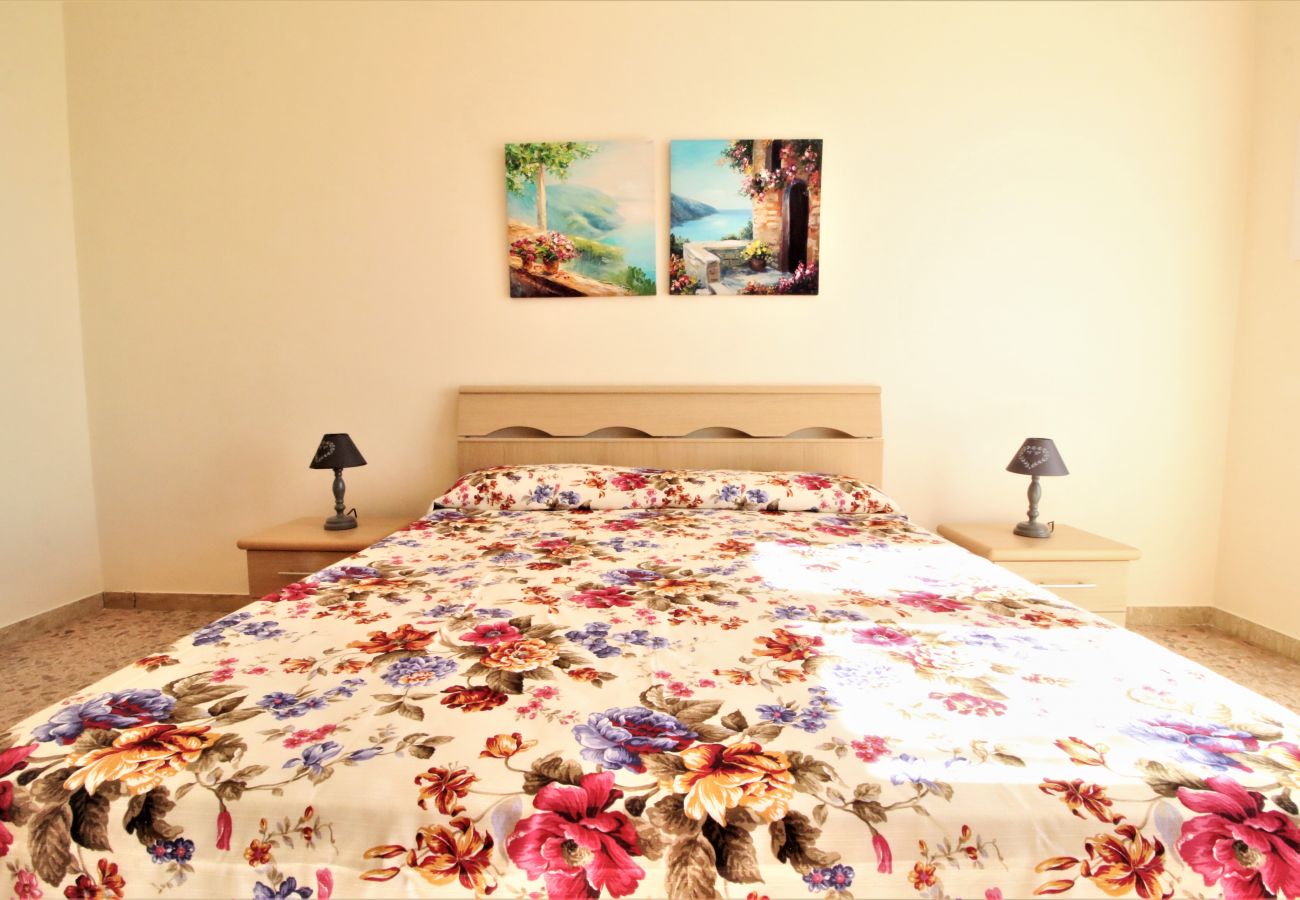 Apartment in Sperlonga - fantastic for a holiday with vistal sea