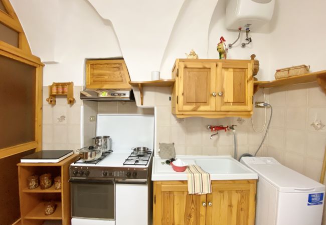 Apartment in Sperlonga - evocative one bedroom apartment in the square of Sperlonga Apartment in Sperlonga - evocative one bedroom apartment in the square of Sperlonga
