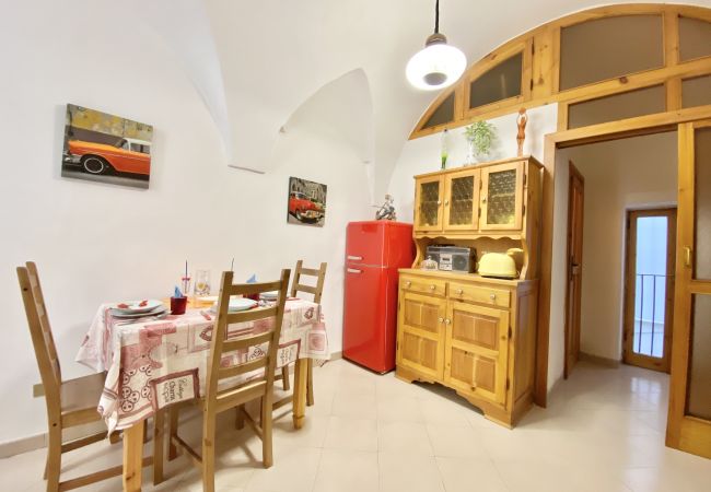 Apartment in Sperlonga - evocative one bedroom apartment in the square of Sperlonga Apartment in Sperlonga - evocative one bedroom apartment in the square of Sperlonga