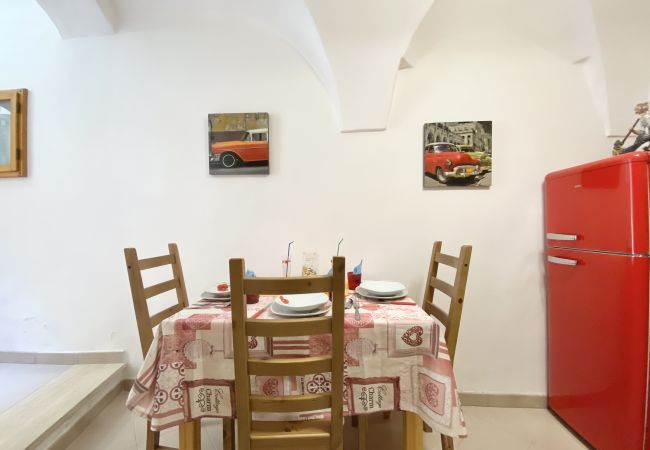 Apartment in Sperlonga - evocative one bedroom apartment in the square of Sperlonga Apartment in Sperlonga - evocative one bedroom apartment in the square of Sperlonga