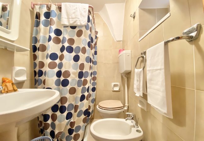 Apartment in Sperlonga - evocative one bedroom apartment in the square of Sperlonga Apartment in Sperlonga - evocative one bedroom apartment in the square of Sperlonga