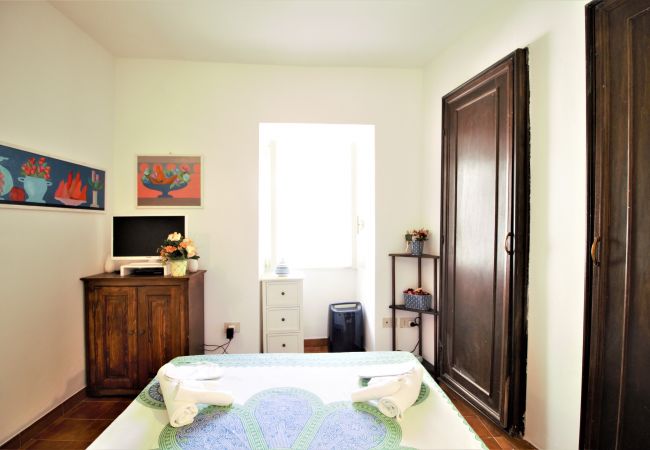 Apartment in Sperlonga - Lovely two-room apartment in the historic center Apartment in Sperlonga - Lovely two-room apartment in the historic center