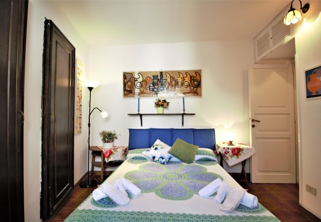 Apartment in Sperlonga - Lovely two-room apartment in the historic center Apartment in Sperlonga - Lovely two-room apartment in the historic center