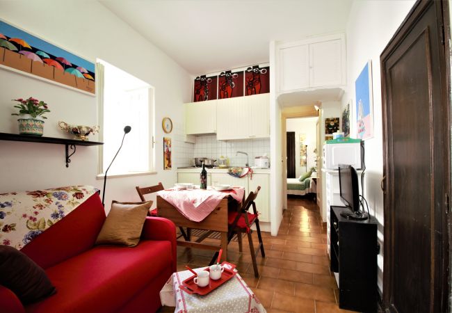 Apartment in Sperlonga - Lovely two-room apartment in the historic center Apartment in Sperlonga - Lovely two-room apartment in the historic center