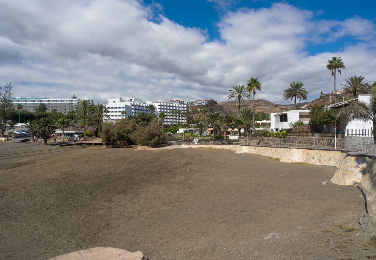 Apartment in San Bartolomé de Tirajana - Las Adelfas South Beach 5 by CanariasGetaway