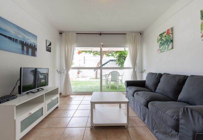 Apartment in San Bartolomé de Tirajana - Las Adelfas South Beach 2 by CanariasGetaway Apartment in San Bartolomé de Tirajana - Las Adelfas South Beach 2 by CanariasGetaway
