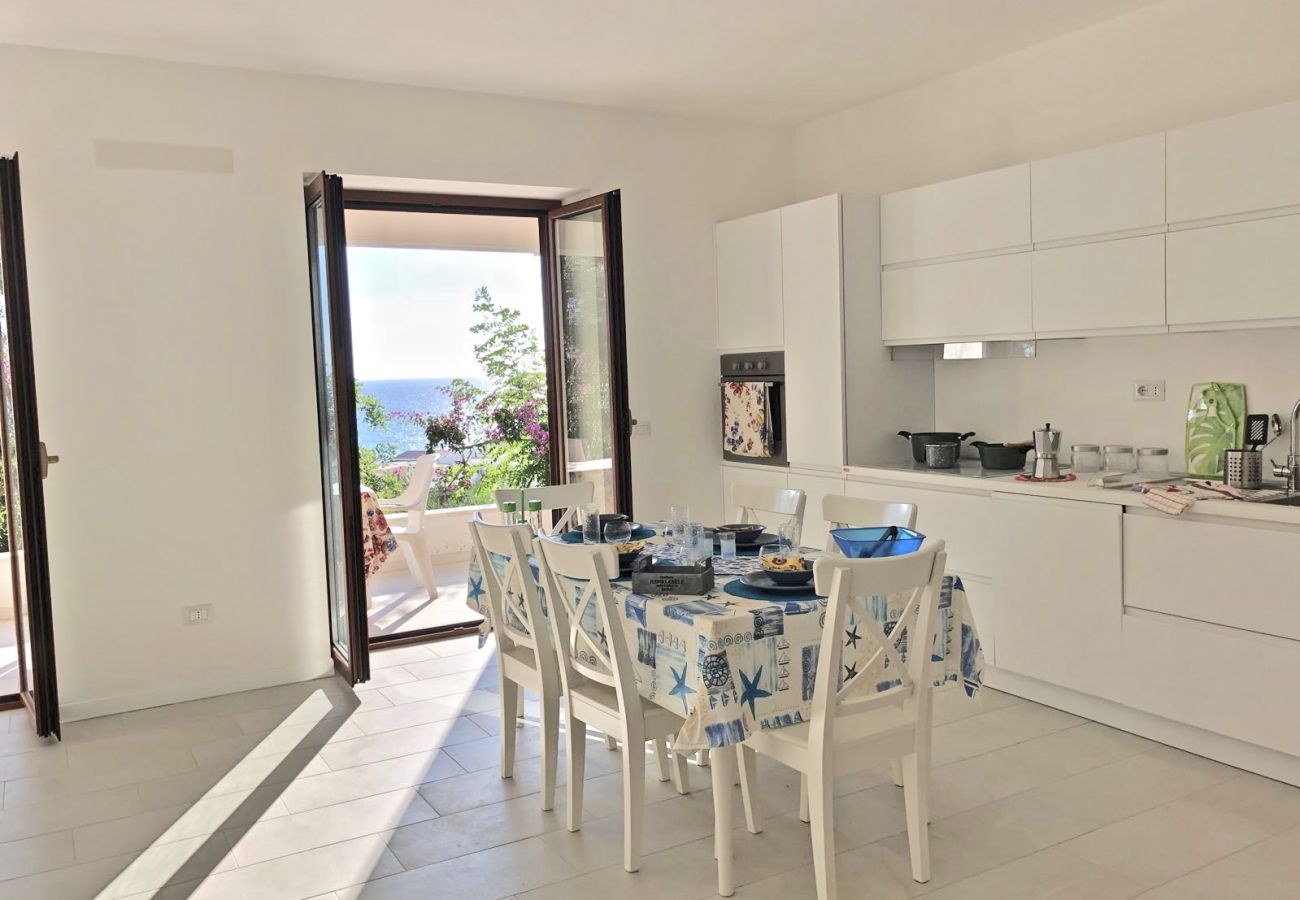 Apartment in Sperlonga - Splendid Panoramic Central