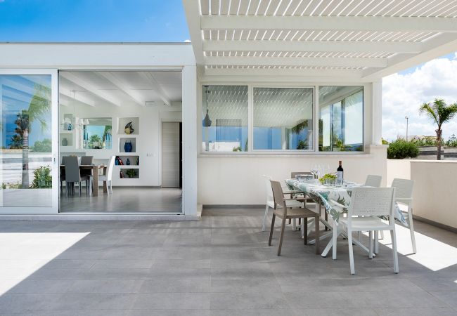 House in Marsala - Beautiful house. 300 metres from beach. Shared pool. Marsala, Sicily - Diantia House in Marsala - Beautiful house. 300 metres from beach. Shared pool. Marsala, Sicily - Diantia