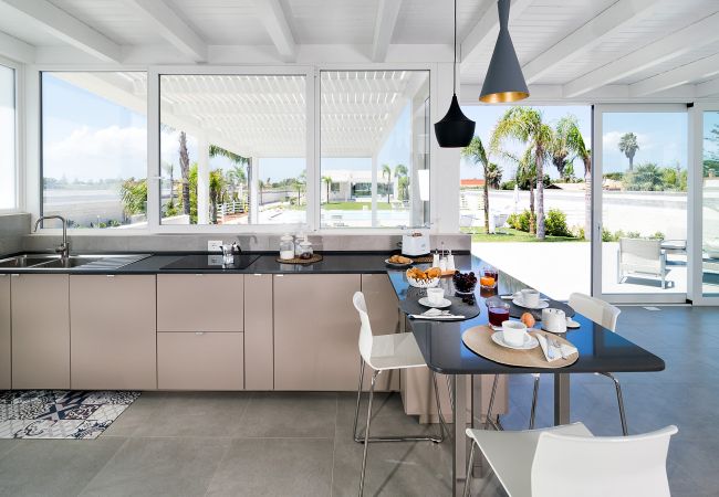 House in Marsala - Beautiful house. 300 metres from beach. Shared pool. Marsala, Sicily - Diantia House in Marsala - Beautiful house. 300 metres from beach. Shared pool. Marsala, Sicily - Diantia