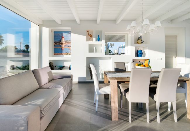 House in Marsala - Beautiful house. 300 metres from beach. Shared pool. Marsala, Sicily - Diantia House in Marsala - Beautiful house. 300 metres from beach. Shared pool. Marsala, Sicily - Diantia