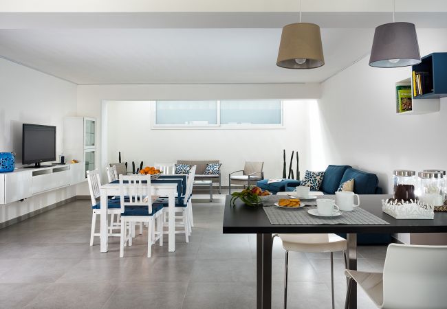 House in Marsala - Beautiful house. 300 metres from beach. Shared pool. Marsala, Sicily - Diantia House in Marsala - Beautiful house. 300 metres from beach. Shared pool. Marsala, Sicily - Diantia