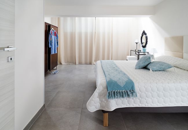 House in Marsala - Beautiful house. 300 metres from beach. Shared pool. Marsala, Sicily - Diantia House in Marsala - Beautiful house. 300 metres from beach. Shared pool. Marsala, Sicily - Diantia