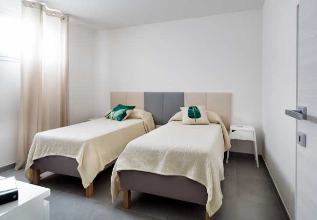 House in Marsala - Beautiful house. 300 metres from beach. Shared pool. Marsala, Sicily - Diantia House in Marsala - Beautiful house. 300 metres from beach. Shared pool. Marsala, Sicily - Diantia