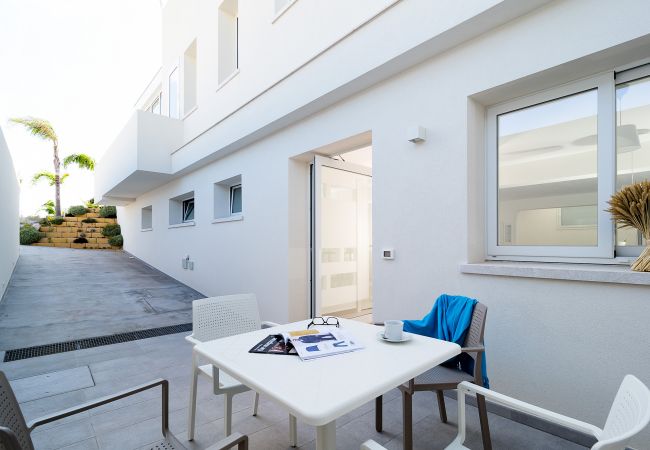 House in Marsala - Beautiful house. 300 metres from beach. Shared pool. Marsala, Sicily - Diantia House in Marsala - Beautiful house. 300 metres from beach. Shared pool. Marsala, Sicily - Diantia