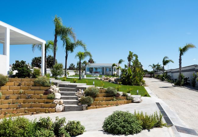 House in Marsala - Beautiful house. 300 metres from beach. Shared pool. Marsala, Sicily - Diantia House in Marsala - Beautiful house. 300 metres from beach. Shared pool. Marsala, Sicily - Diantia