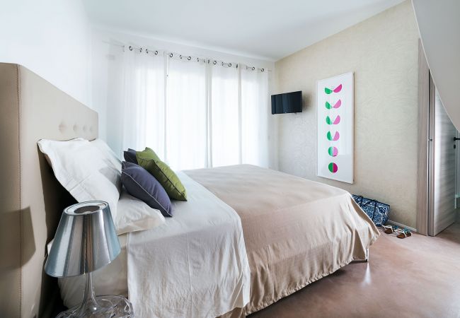 Villa in Noto - Seafront villa with pool near Syracuse, Sicily - Palma - 8 pax Villa in Noto - Seafront villa with pool near Syracuse, Sicily - Palma - 8 pax