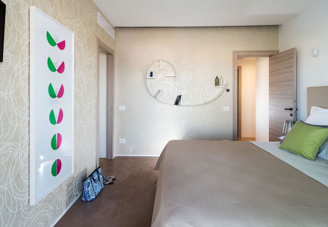 Villa in Noto - Seafront villa with pool near Syracuse, Sicily - Palma - 8 pax Villa in Noto - Seafront villa with pool near Syracuse, Sicily - Palma - 8 pax