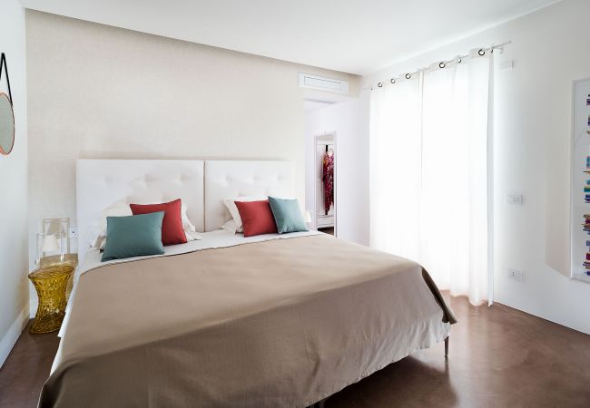 Villa in Noto - Seafront villa with pool near Syracuse, Sicily - Palma - 8 pax Villa in Noto - Seafront villa with pool near Syracuse, Sicily - Palma - 8 pax