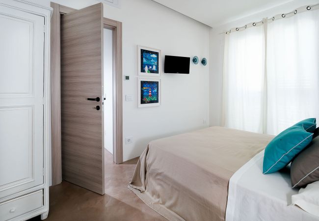 Villa in Noto - Seafront villa with pool near Syracuse, Sicily - Palma - 8 pax Villa in Noto - Seafront villa with pool near Syracuse, Sicily - Palma - 8 pax