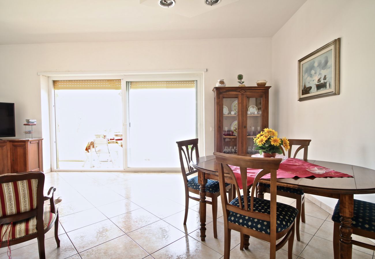 Apartment in Terracina - Fantastic sea view house just steps from the beach