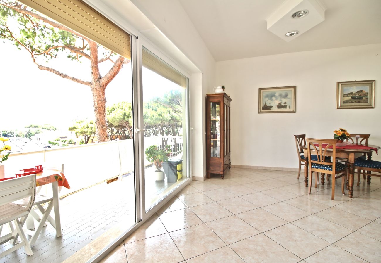 Apartment in Terracina - Fantastic sea view house just steps from the beach