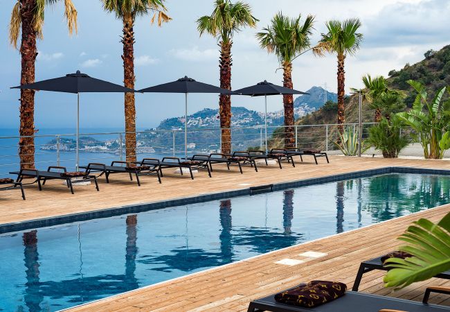 Villa in Letojanni - Luxury villa with pool in Taormina, Sicily Villa in Letojanni - Luxury villa with pool in Taormina, Sicily