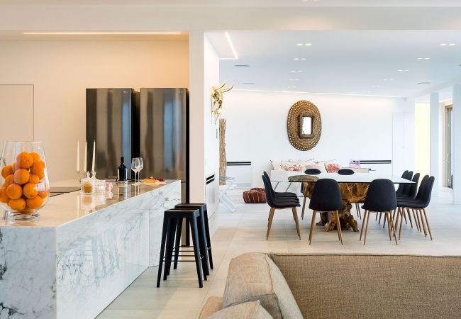 Villa in Letojanni - Luxury villa with pool in Taormina, Sicily Villa in Letojanni - Luxury villa with pool in Taormina, Sicily