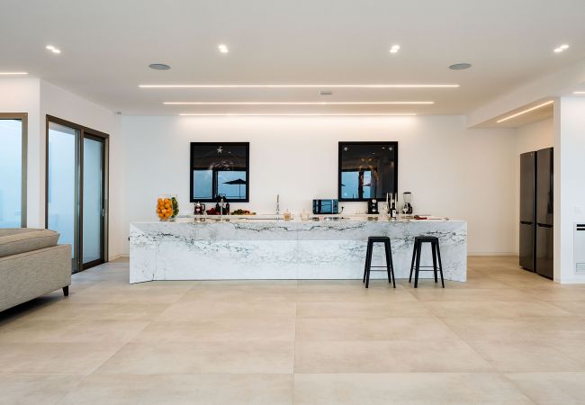 Villa in Letojanni - Luxury villa with pool in Taormina, Sicily Villa in Letojanni - Luxury villa with pool in Taormina, Sicily