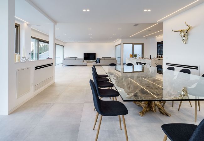 Villa in Letojanni - Luxury villa with pool in Taormina, Sicily Villa in Letojanni - Luxury villa with pool in Taormina, Sicily