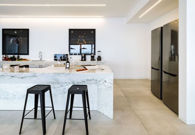 Villa in Letojanni - Luxury villa with pool in Taormina, Sicily Villa in Letojanni - Luxury villa with pool in Taormina, Sicily