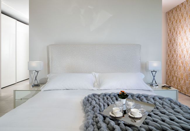 Villa in Letojanni - Luxury villa with pool in Taormina, Sicily Villa in Letojanni - Luxury villa with pool in Taormina, Sicily