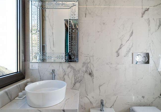 Villa in Letojanni - Luxury villa with pool in Taormina, Sicily Villa in Letojanni - Luxury villa with pool in Taormina, Sicily