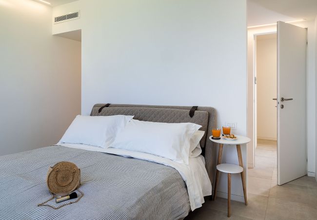 Villa in Letojanni - Luxury villa with pool in Taormina, Sicily Villa in Letojanni - Luxury villa with pool in Taormina, Sicily