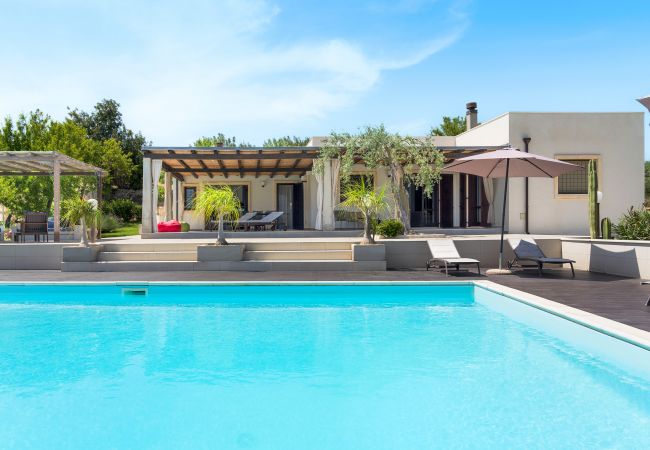 Villa in Noto - Country house with private pool in Noto, Sicily Villa in Noto - Country house with private pool in Noto, Sicily