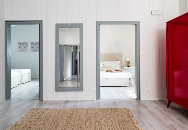 Villa in Ispica - Seafront villa in Porto Ulisse, Ispica, Sicily Villa in Ispica - Seafront villa in Porto Ulisse, Ispica, Sicily