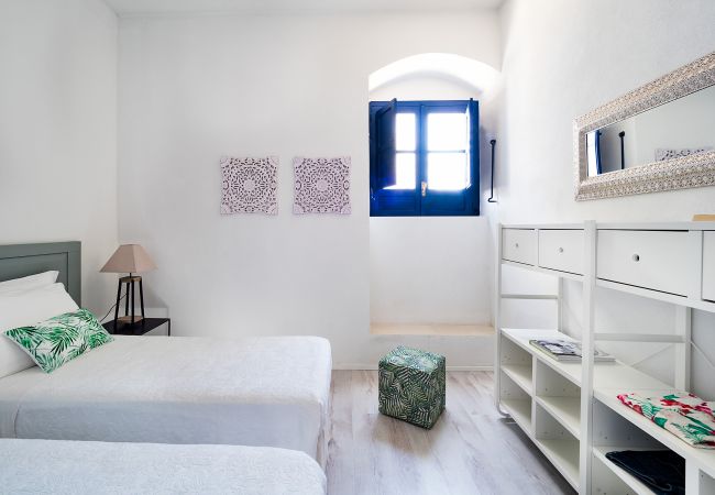 Villa in Ispica - Seafront villa in Porto Ulisse, Ispica, Sicily Villa in Ispica - Seafront villa in Porto Ulisse, Ispica, Sicily