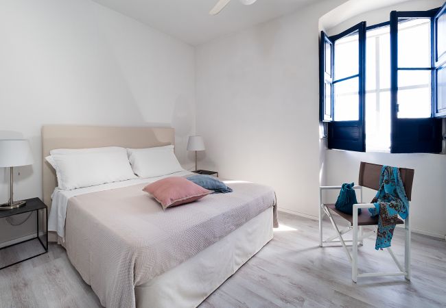 Villa in Ispica - Seafront villa in Porto Ulisse, Ispica, Sicily Villa in Ispica - Seafront villa in Porto Ulisse, Ispica, Sicily