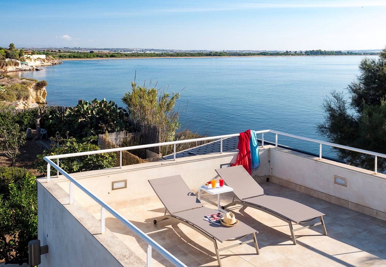 Villa in Ispica - Seafront villa in Porto Ulisse, Ispica, Sicily