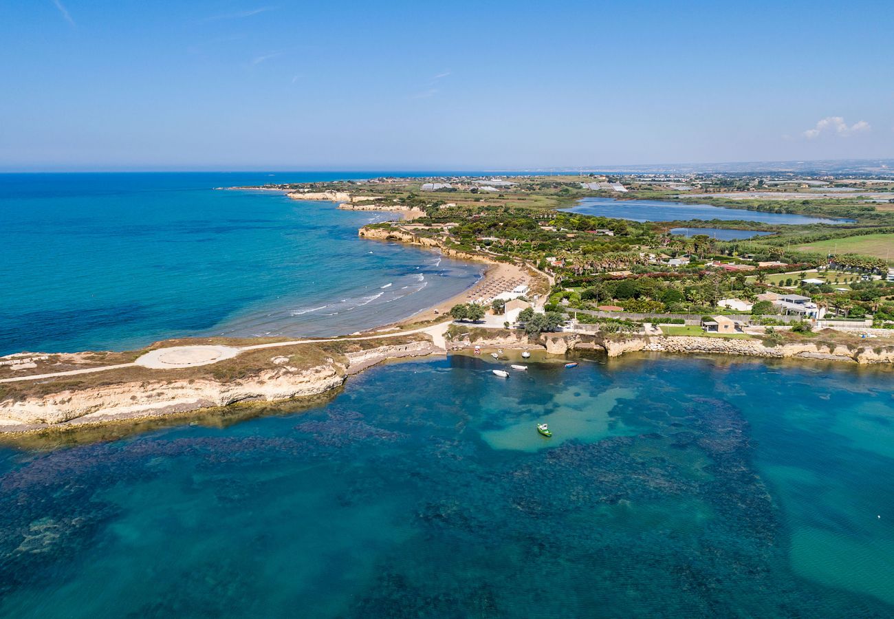 Villa in Ispica - Seafront villa in Porto Ulisse, Ispica, Sicily