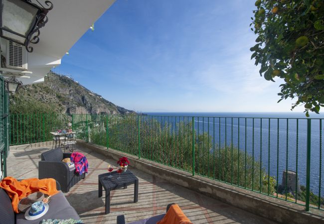 House in Praiano -  Casa Cetrangolo - Panoramic house a few steps from the sea House in Praiano -  Casa Cetrangolo - Panoramic house a few steps from the sea