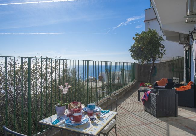 House in Praiano -  Casa Cetrangolo - Panoramic house a few steps from the sea House in Praiano -  Casa Cetrangolo - Panoramic house a few steps from the sea