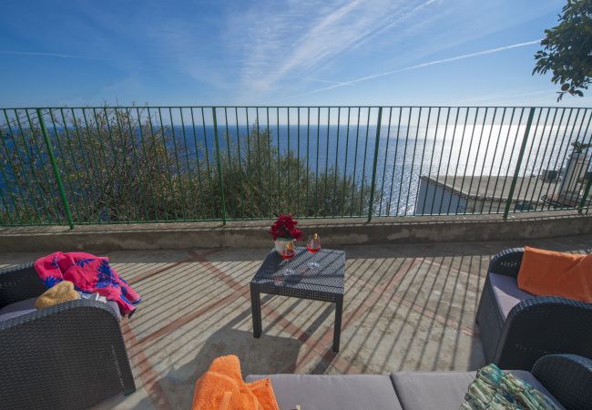 House in Praiano -  Casa Cetrangolo - Panoramic house a few steps from the sea House in Praiano -  Casa Cetrangolo - Panoramic house a few steps from the sea