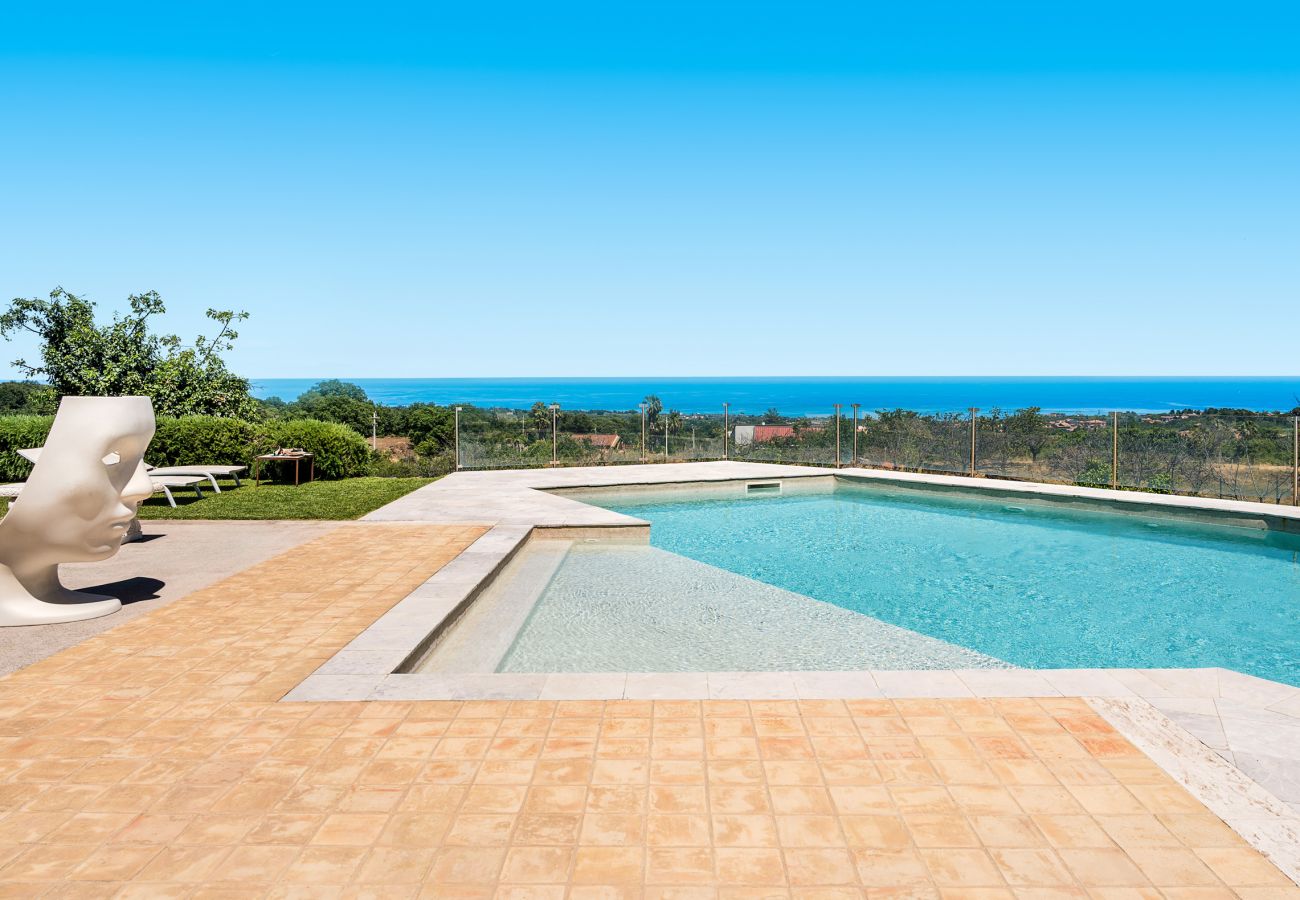 Villa in Zafferana Etnea - Villa with private pool, wellness and small football pitch