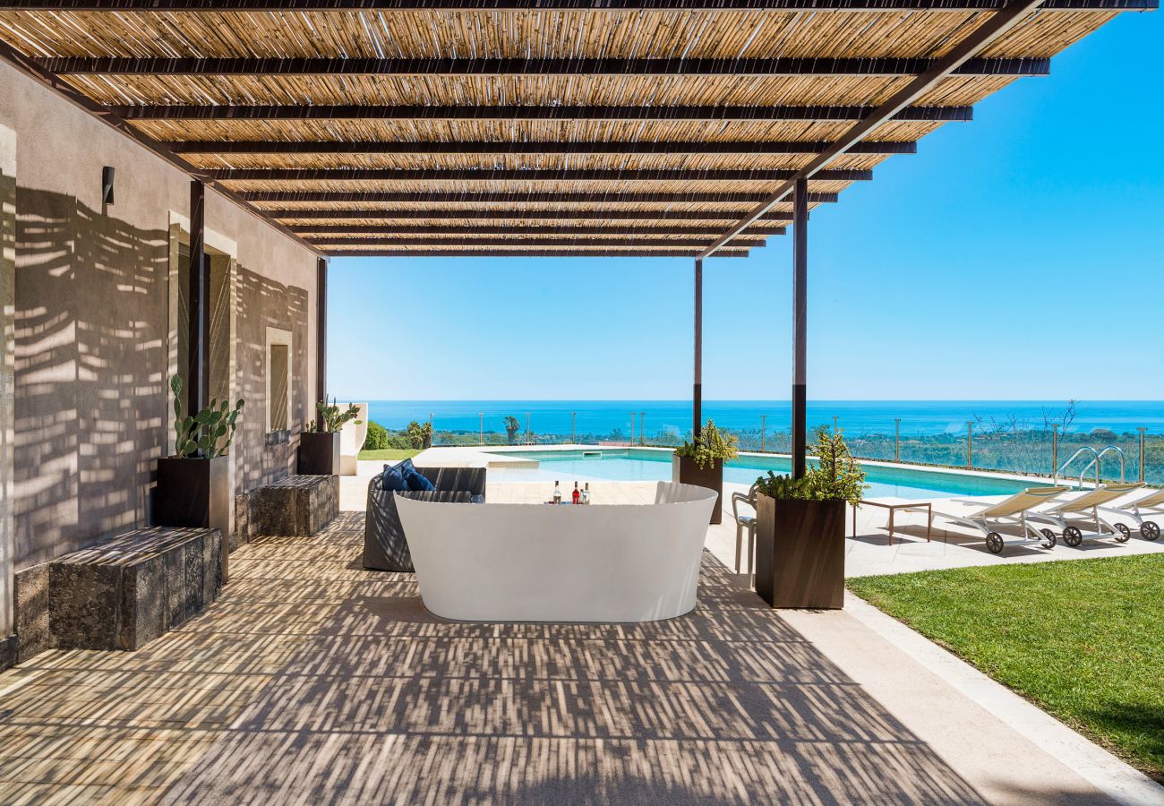 Villa in Zafferana Etnea - Villa with private pool, wellness and small football pitch