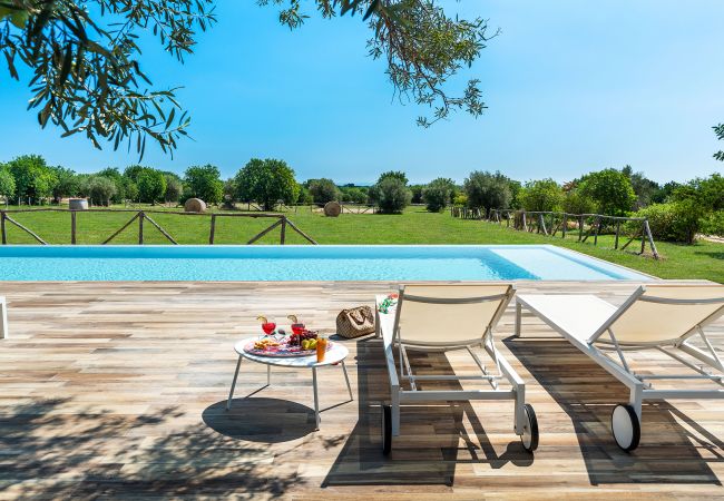 Villa in Scicli - Luxury villa with pool, external kitchen in Scicli, Sicily Villa in Scicli - Luxury villa with pool, external kitchen in Scicli, Sicily