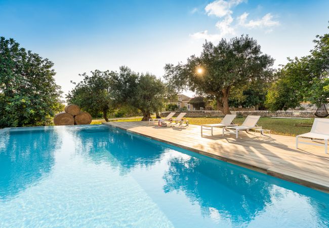 Villa in Scicli - Luxury villa with pool, external kitchen in Scicli, Sicily Villa in Scicli - Luxury villa with pool, external kitchen in Scicli, Sicily