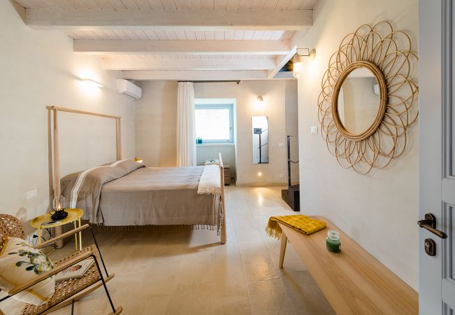 Villa in Scicli - Luxury villa with pool, external kitchen in Scicli, Sicily Villa in Scicli - Luxury villa with pool, external kitchen in Scicli, Sicily