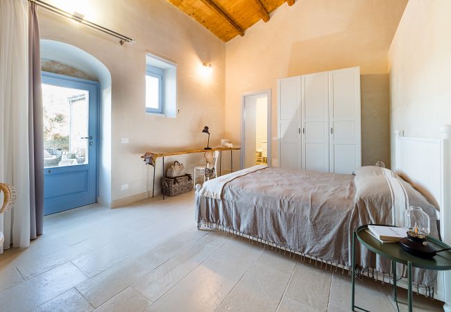 Villa in Scicli - Luxury villa with pool, external kitchen in Scicli, Sicily Villa in Scicli - Luxury villa with pool, external kitchen in Scicli, Sicily