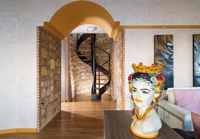 Villa in Taormina - Pool villa with sea view near Taormina, Sicily Villa in Taormina - Pool villa with sea view near Taormina, Sicily